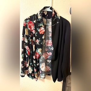 Double style Floral Blazer- PLUS